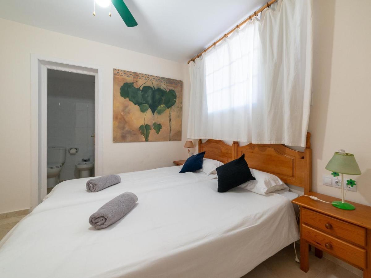 Las arenas apartamento pool caleta de fuste Bagian luar foto