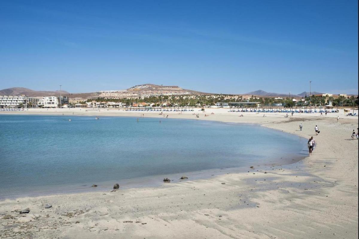 Las arenas apartamento pool caleta de fuste Bagian luar foto