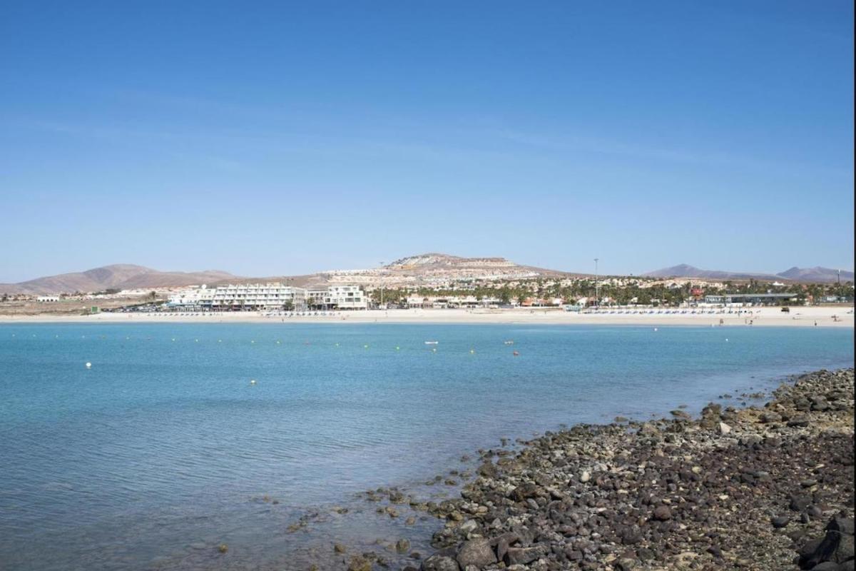 Las arenas apartamento pool caleta de fuste Bagian luar foto